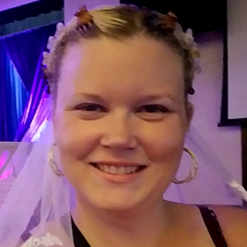 Meet your Posher, Tarah